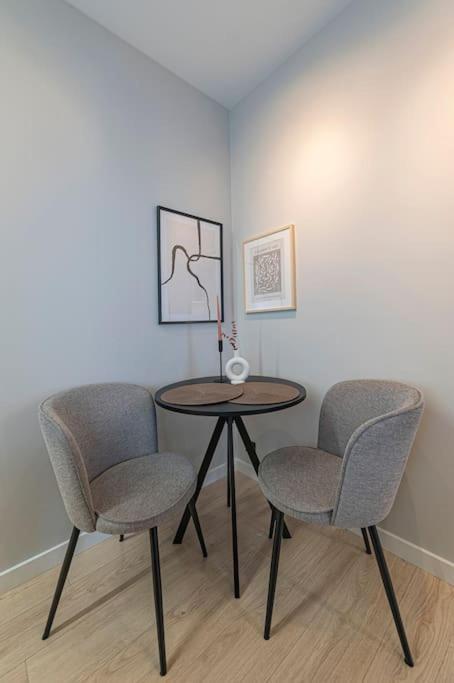 Lovely 1Bd Central Apartment By Hostlovers Kaunas Exterior foto